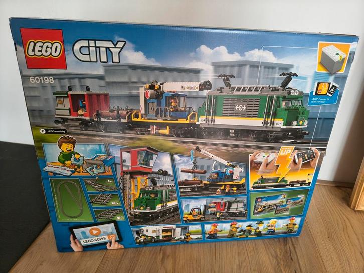 LEGO City Vrachttrein 60198 - Nieuw!, Kinderen en Baby's, Speelgoed | Duplo en Lego, Nieuw, Lego, Complete set, Ophalen