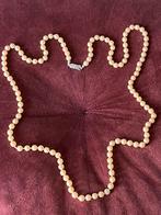 Vintage parelketting lang met zilveren slot, Sieraden, Tassen en Uiterlijk, Kettingen, Ophalen of Verzenden, Zo goed als nieuw