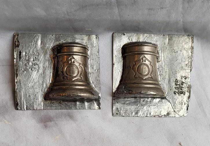 Oude chocoladevorm: KERSTBEL / KERSTKLOK (4), Antiek en Kunst, Curiosa en Brocante, Ophalen of Verzenden