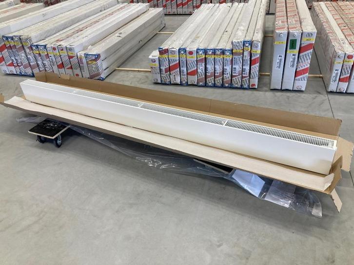 2 Thermrad Super-8 Plateau raamradiatoren 200 x 2800 type 22, Doe-het-zelf en Verbouw, Verwarming en Radiatoren, Nieuw, Radiator