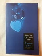 Schaduwzuster - Simone van der Vlugt, Ophalen of Verzenden, Zo goed als nieuw, Nederland