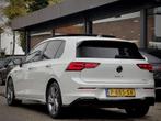 Volkswagen Golf 1.5 eTSI ACTIE! BETAAL NU 50% 11450 DE REST, 65 €/maand, 4 cilinders, Wit, Grijs
