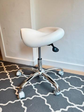 Zadelkruk Tabouret Corsa Namrol - Zo goed als nieuw! beschikbaar voor biedingen