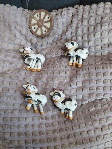 Mobiel met keramische koeien/windvanger/windgong met koeien beschikbaar voor biedingen
