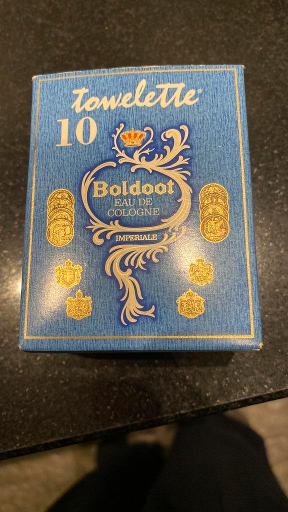 Boldoot eau de cologne. Towelette imperiala 10 stuks, Verzamelen, Parfumverzamelingen, Zo goed als nieuw, Ophalen of Verzenden
