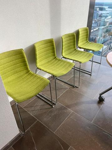 Arper Catifa stoelen Groen, in goede staat. beschikbaar voor biedingen