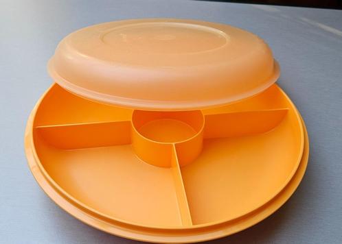 Tupperware Hapjesschaal, Huis en Inrichting, Keuken | Tupperware, Zo goed als nieuw, Schaal, Oranje, Ophalen of Verzenden