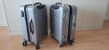 Twee Samsonite koffers beschikbaar voor biedingen