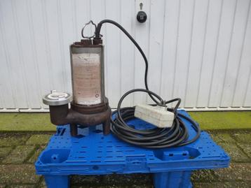 ZP Dompelpomp 18 m3 met waterpeilsensor / schakelaar / slang beschikbaar voor biedingen