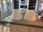 Twee mooie design Constanza lampen, Huis en Inrichting, Lampen | Lampenkappen, Ophalen, Zo goed als nieuw, Rond