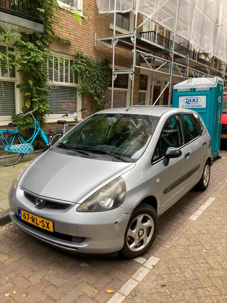 Honda Jazz 1.2 I S 2005 Grijs, Auto's, Honda, Particulier, Jazz, Airbags, Airconditioning, Benzine, B, Hatchback, Handgeschakeld