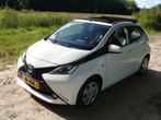 Toyota Aygo 1.0 12V Vvt-i, X-wave, Cabrio 2016, Auto's, Toyota, Voorwielaandrijving, Stof, Cabriolet, 4 stoelen