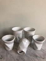 Nieuw Serax Maison d’être kreuk deuk bekers 2 grote 3 kleine, Huis en Inrichting, Keuken | Servies, Nieuw, Ophalen of Verzenden