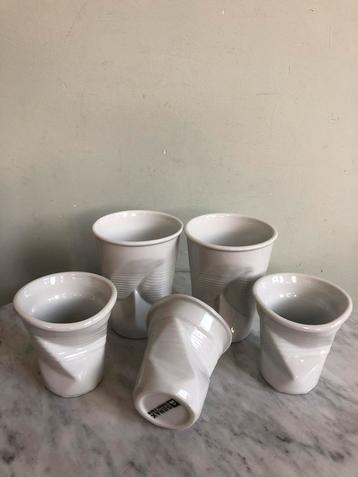 Nieuw Serax Maison d’être kreuk deuk bekers 2 grote 3 kleine beschikbaar voor biedingen