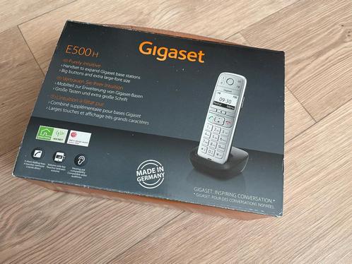 Gigaset E500H senioren telefoon, Telecommunicatie, Vaste telefoons | Handsets en Draadloos, Gebruikt, 2 handsets, Ophalen of Verzenden