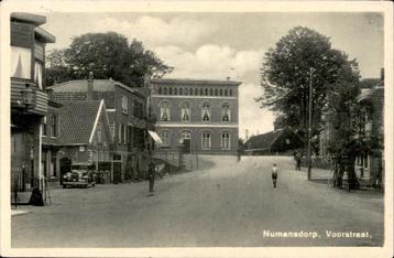 Numansdorp Voorstraat militair gelopen st sept. 1940 LEZEN beschikbaar voor biedingen