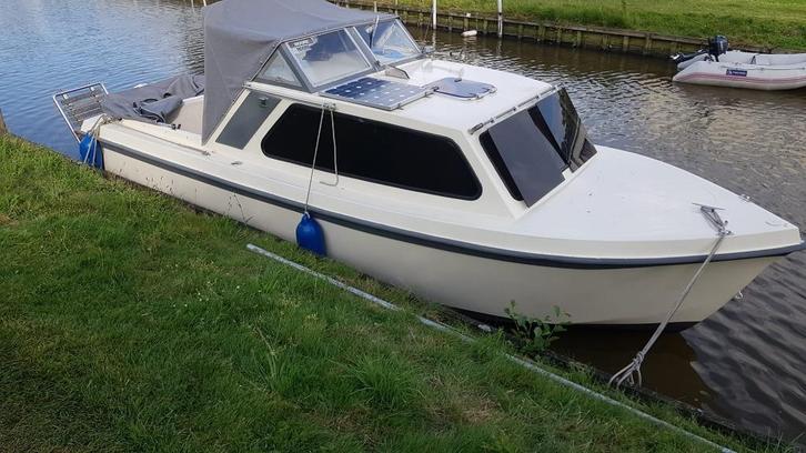 Boot Onedin met Selva buitenboordmotor, Watersport en Boten, Motorboten en Motorjachten, Gebruikt, Polyester, Tot 6 meter, Benzine