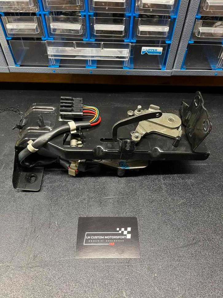 BMW E36 cabrio elektromotor klepbediening., Auto-onderdelen, Elektronica en Kabels, BMW, Gebruikt, Verzenden