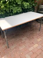 8 showroom tafels 70 bij 1.55 cm 25 euro per stuk !!!, Ophalen, Zo goed als nieuw, Rechthoekig
