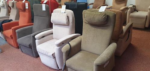 Fitform Sta op Stoelen met kleurverschil voor kleiner budget, Diversen, Verpleegmiddelen, Gebruikt, Ophalen
