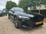 Volvo V60 T6 Recharge AWD R-Design Nieuwe apk, Auto's, Automaat, 4 cilinders, Zwart, Te koop