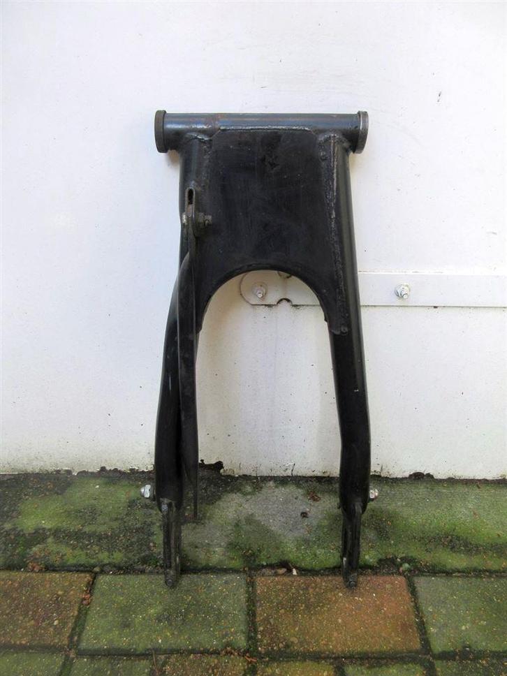 Suzuki GSX400 achterbrug GSX 400 E achter brug swingarm vork, Motoren, Accessoires | Overige, Gebruikt, Ophalen of Verzenden