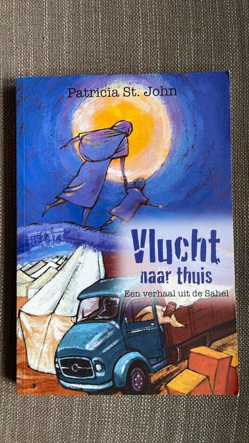 P. St. John - Vlucht naar thuis, Boeken, Kinderboeken | Jeugd | onder 10 jaar, Zo goed als nieuw, Ophalen of Verzenden