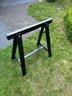 Zwarte schraag voor onder bureau - IKEA Oddvald, Ophalen, Gebruikt, Bureau