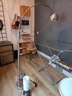 Te koop: RVS geborstelde booglamp en tafellamp, Huis en Inrichting, Ophalen, Gebruikt, Metaal, 150 tot 200 cm