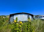 Te koop op AMELAND toercaravan met EIGEN STAANPLAATS, Caravans en Kamperen, Caravans, Rondzit, 7 tot 8 meter, Particulier, Ringverwarming