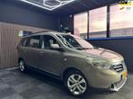 Dacia Lodgy 1.2 TCe Prestige 5p. Airco navi Cruise trekhaak, Voorwielaandrijving, Euro 5, Stof, Gebruikt