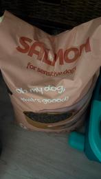 wooof zalm hondenbrokken, Ophalen of Verzenden, Hond