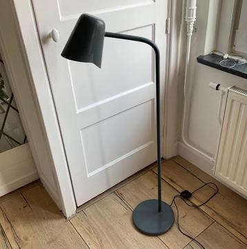 Vloerlamp Northern Me beschikbaar voor biedingen