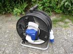 Caravan electriciteitskabel met CEE stekkers op haspel, Caravans en Kamperen, Ophalen, Zo goed als nieuw
