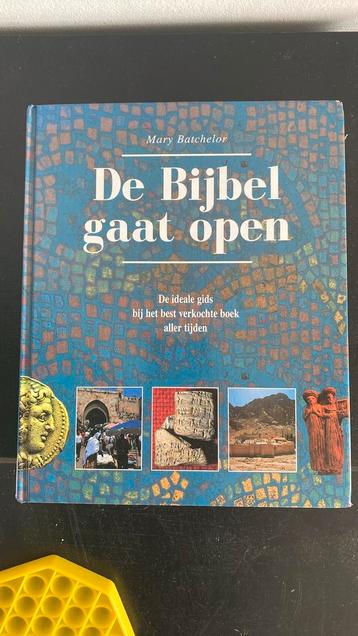 M. Batchelor - De Bijbel gaat open beschikbaar voor biedingen