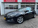 Opel ASTRA 1.4 Turbo Edition 150PK Led Carplay Trekhaak Crui, Voorwielaandrijving, Gebruikt, 620 kg, Zwart