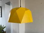 2 Gele Origami Hanglampen made in France, Ophalen of Verzenden, Gebruikt, Minder dan 50 cm