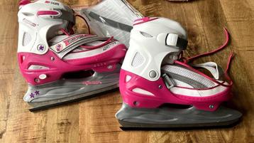 Schaatsen dames beschikbaar voor biedingen