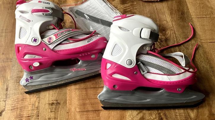 Schaatsen dames, Sport en Fitness, Schaatsen, Zo goed als nieuw, Kunstschaatsen, Overige merken, Ophalen of Verzenden