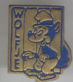 Wolfje blauw op koper stripfiguur speldje ( S_078 ), Verzamelen, Speldjes, Pins en Buttons, Verzenden, Nieuw, Figuurtje, Speldje of Pin