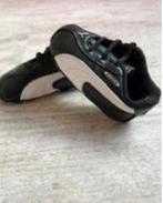 Puma sneakers mt 18, Ophalen of Verzenden, Zo goed als nieuw, Jongetje of Meisje, Schoentjes