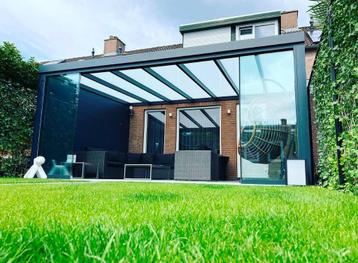 Carport Terrasoverkappingen en glazen schuifwanden veranda beschikbaar voor biedingen