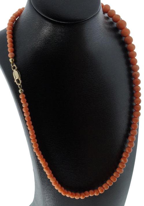 Zalmroze bloedkoraal ketting kralen oplopend 14k slot goud, Sieraden, Tassen en Uiterlijk, Antieke sieraden, Ketting, Goud, Met edelsteen