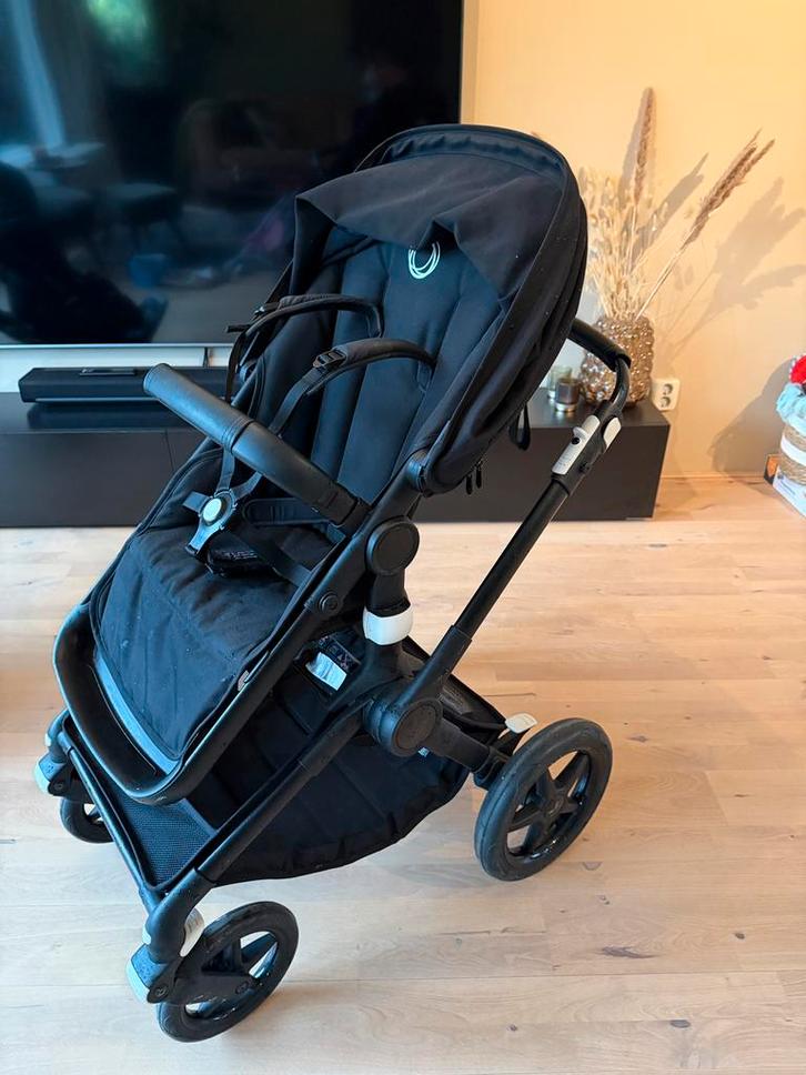 Bugaboo Fox 2 complete black, Kinderen en Baby's, Buggy's, Zo goed als nieuw, Voetenzak, Ophalen