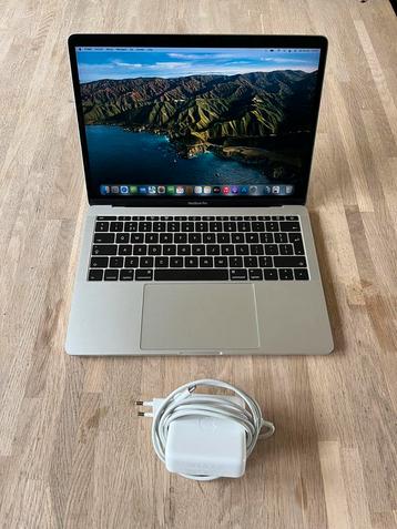 Macbook Pro Retina 13 inch A1708 2016 beschikbaar voor biedingen