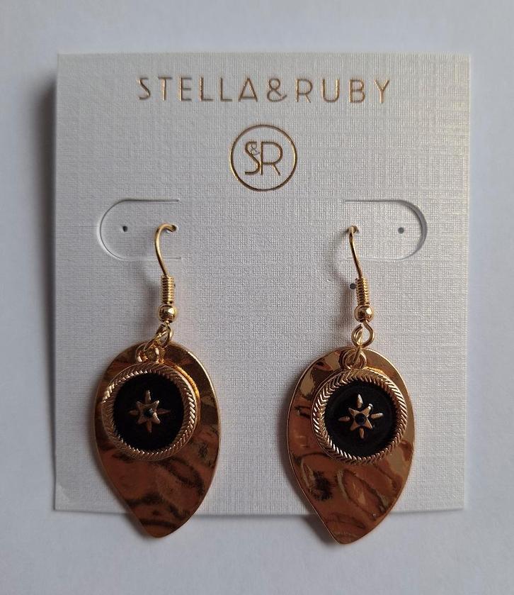 Stella & Ruby druppel hang oorbellen, Sieraden, Tassen en Uiterlijk, Oorbellen, Nieuw, Hangers, Overige materialen, Goud, Ophalen of Verzenden