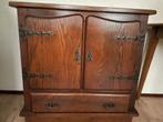 Vintage kast. Hand gemaakt!, Antiek en Kunst, Antiek | Meubels | Kasten, Ophalen