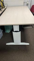 Bureau verstelbaar + 2 bureaustoelen, Huis en Inrichting, Bureaus, Ophalen, In hoogte verstelbaar, Zo goed als nieuw, Bureau