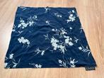 Laurel zijde klein vierkant sjaaltje donkerblauw bloemen, Kleding | Dames, Mutsen, Sjaals en Handschoenen, Ophalen of Verzenden