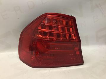 Achterlicht links BMW E90 LCI 7154153 beschikbaar voor biedingen